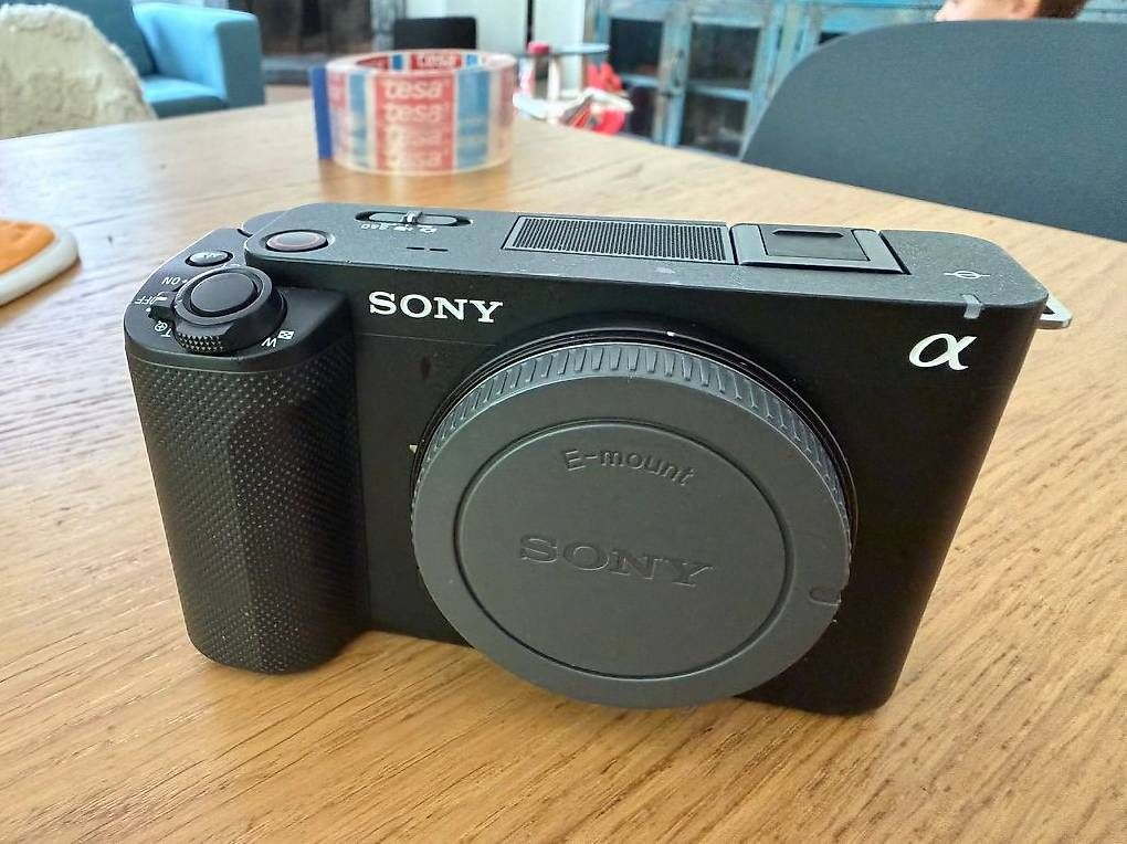 Appareil photo: Sony ZV-E1  Good Condition – D'occasion à Biel/Bienne par tal_c755 4