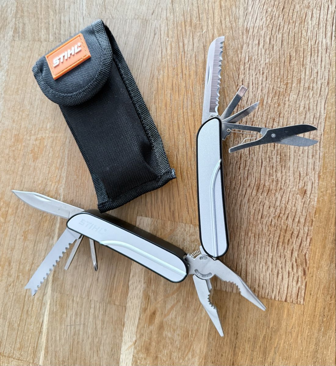 Coltelli tascabile: Multitool Stihl mit Etui silber schwarz Neu – Nuovo (secondo la descrizione) da Goldach venduto da Messerguru