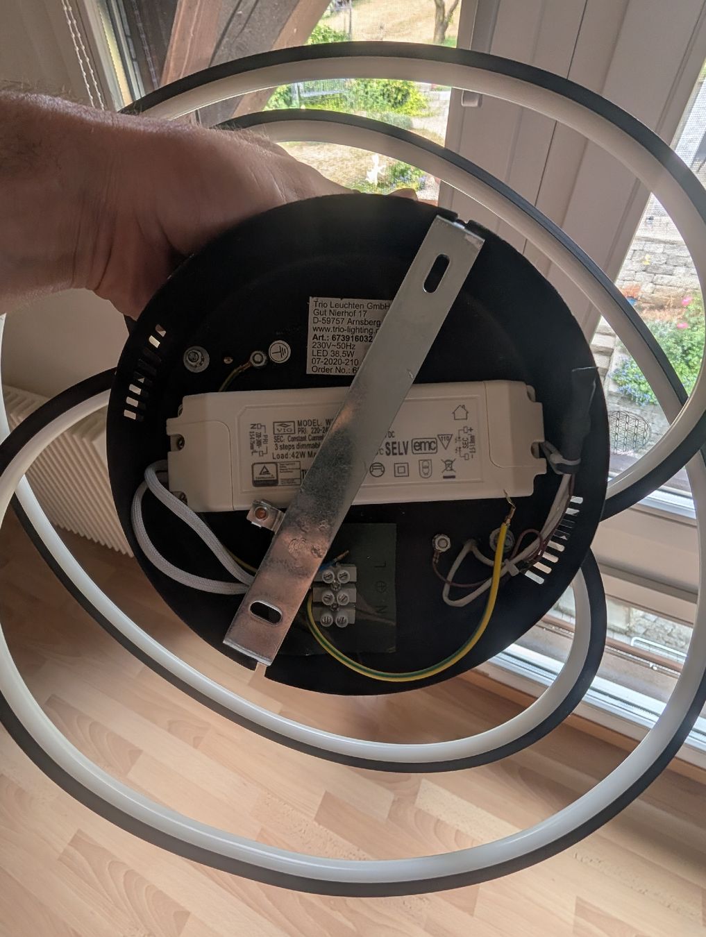 Lampade: Stilvolle LED Lampe – Usato da Sulzbach venduto da MercedesV8 2