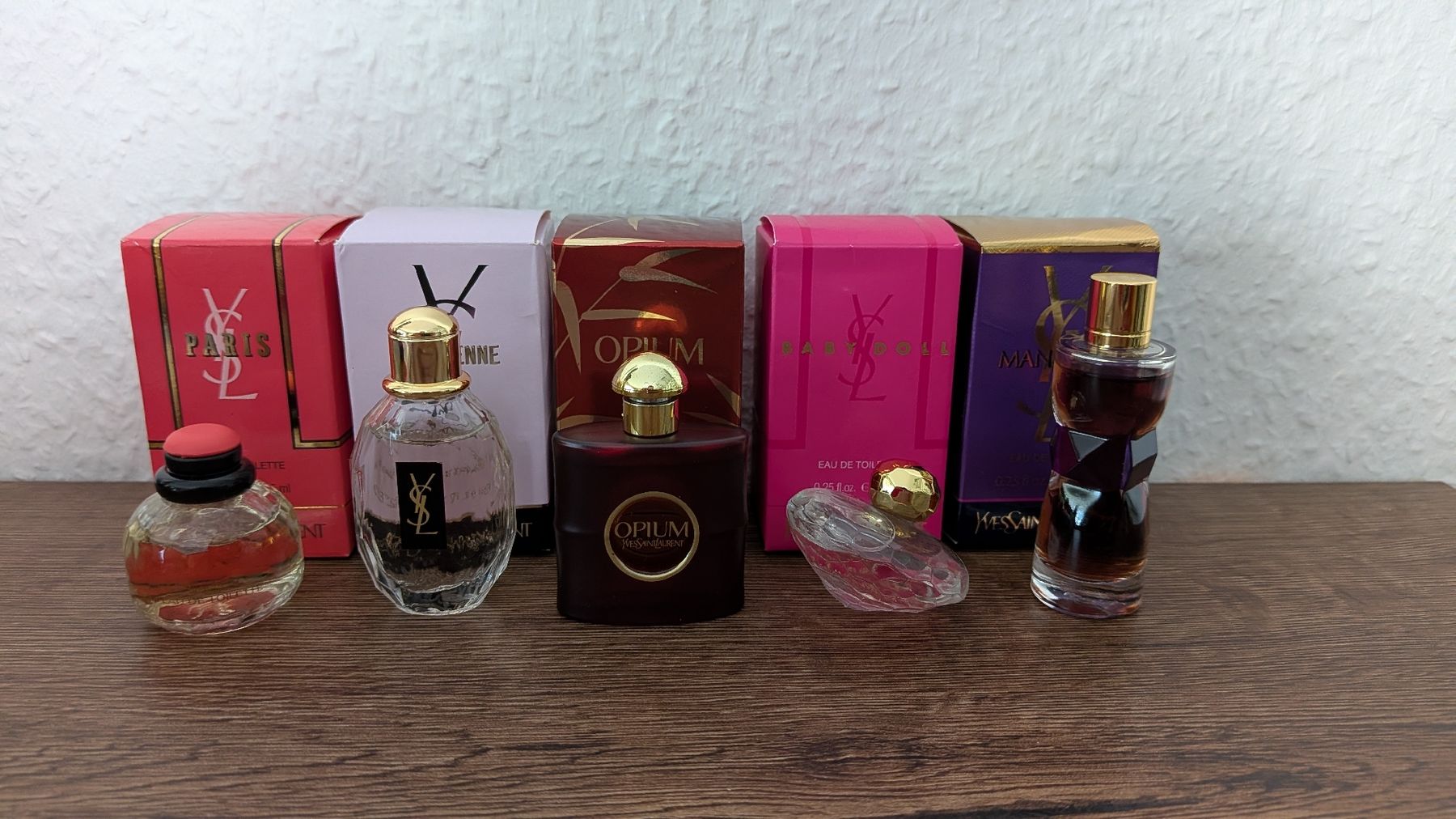 Saint Laurent Flaconi: Yves Saint Laurent Parfüm Miniatur Set – Nuovo (secondo la descrizione) da Thun venduto da Pizzamike