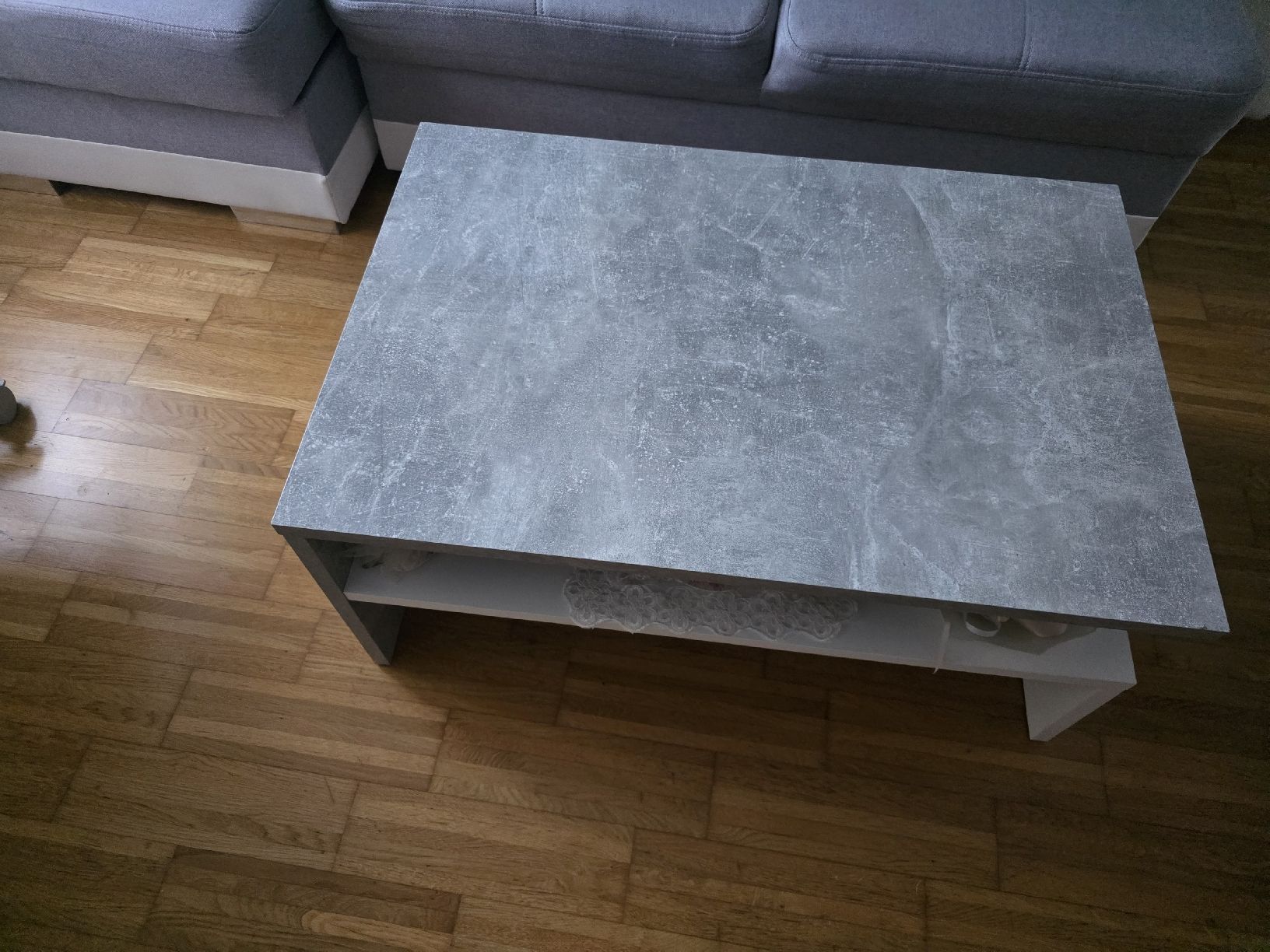 Tische: kleiner Tisch – Gebraucht aus Zuchwill von pre_dqj2 2