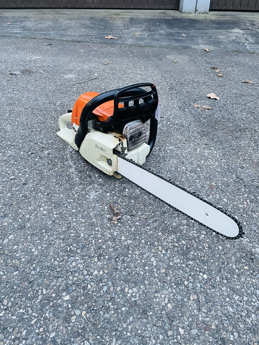 Stihl Seghe: Motorsäge Stihl MS 251 Profi – Usato da Würenlos venduto da Shop_Shop 2