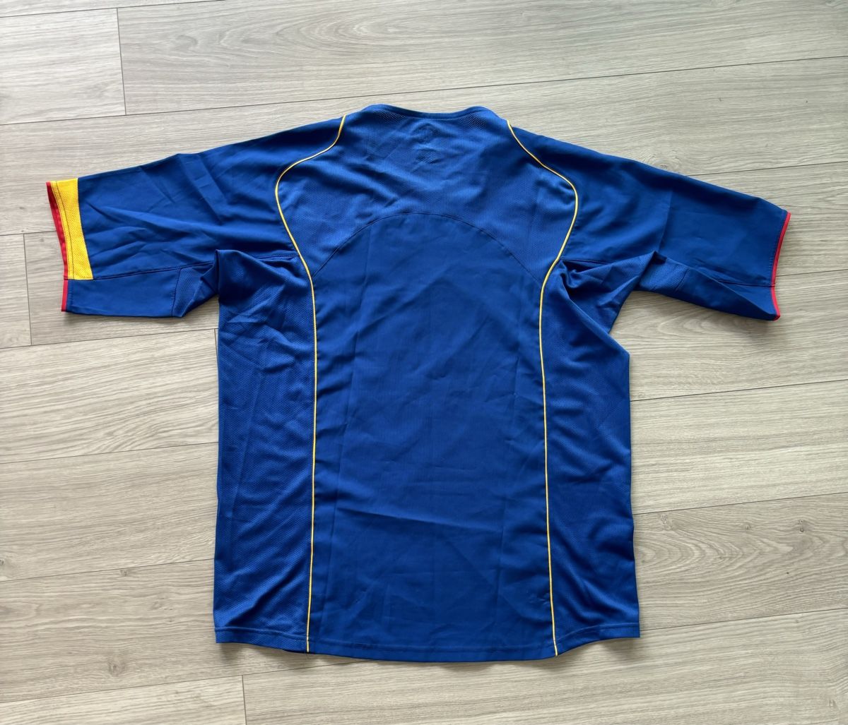 Nike Canottiere & Pantaloni: 2004-06 Arsenal Away Shirt – Usato da Castione venduto da REER 1