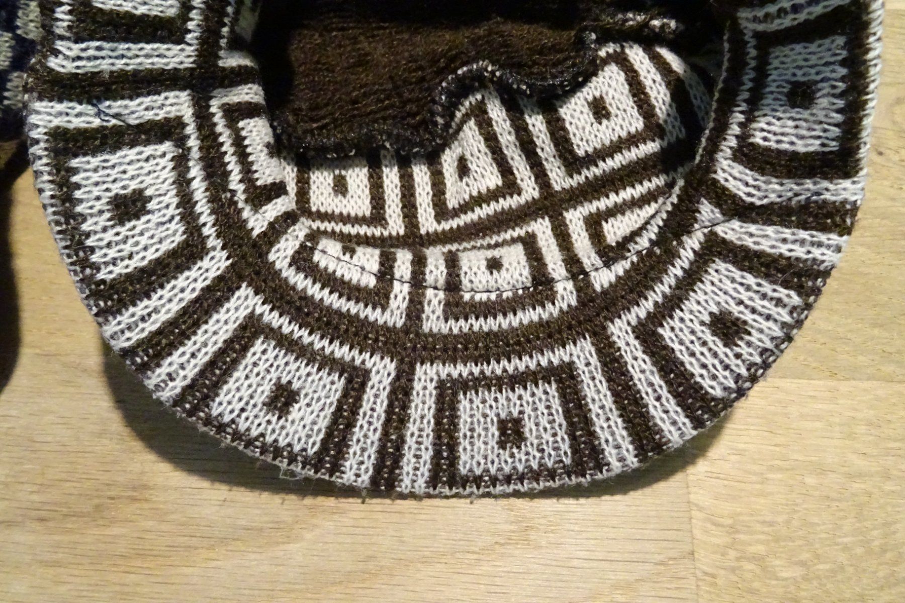 Autres vêtements garçon: 2 Strickmützen "one size" – D'occasion à Urtenen-Schönbühl par Chaeppeler 2