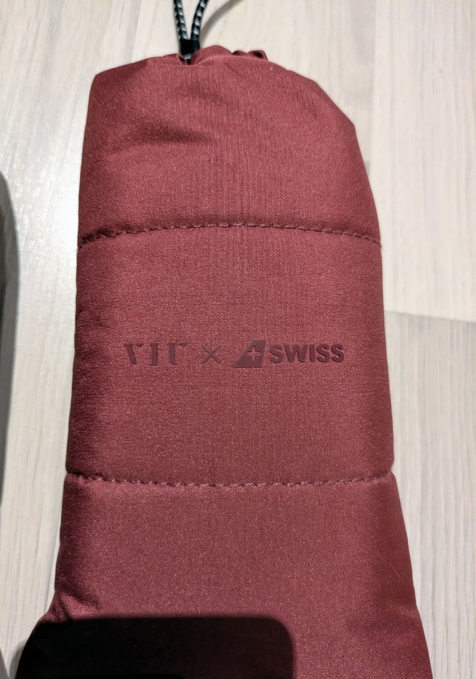 Custodie per cosmetici: Amenity Kit Swiss Business – Nuovo (secondo la descrizione) da Châtonnaye venduto da Enjie 2