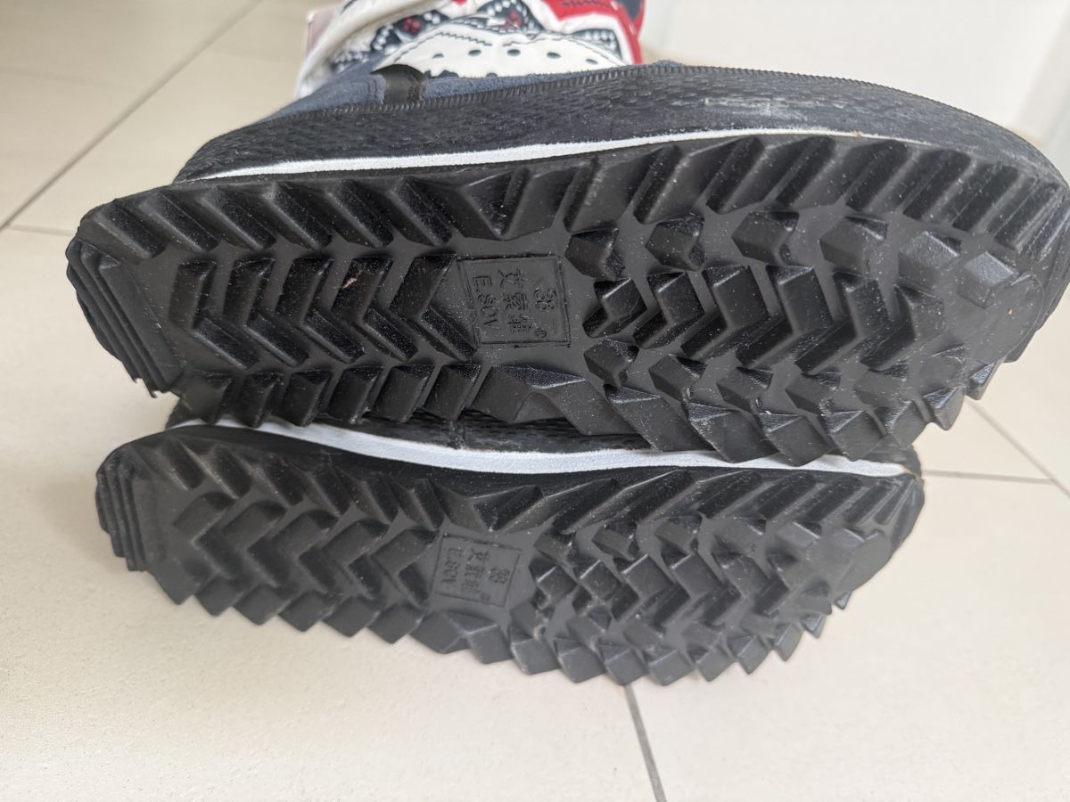 Scarpe da donna: Winterstiefel – Nuovo (secondo la descrizione) da Flawil venduto da BouBouBou 4