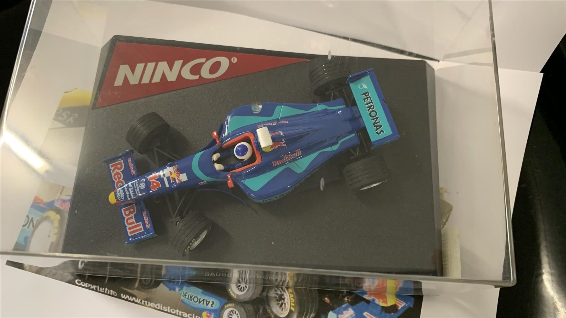 Kit di modellismo & Modellini statici: Ninco  Sauber-Petronas C17 F1 – Nuovo e nell'imballaggio originale da Rümlang venduto da Niro69 7