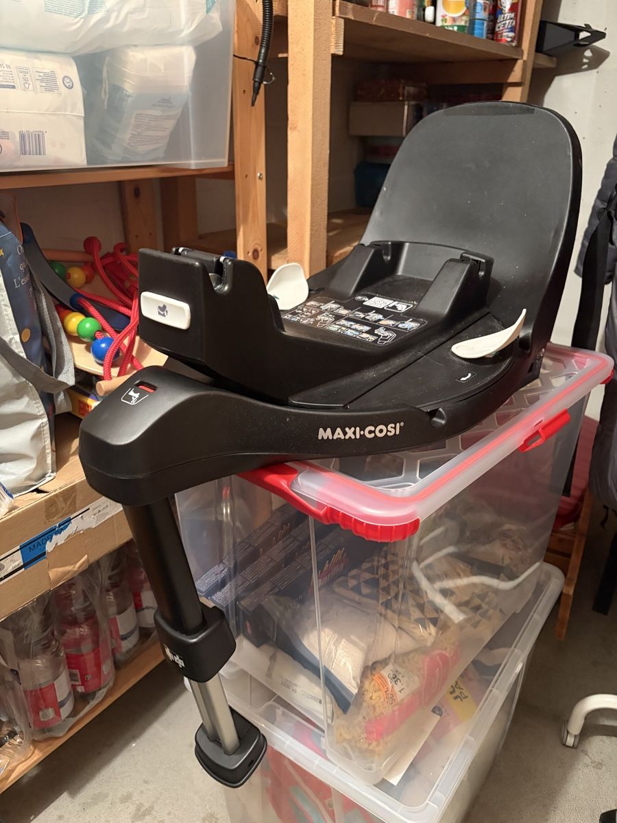 Maxi-Cosi Seggiolini per auto: Maxi Cosi pebble 360  – Usato da Hinwil venduto da Jazzi04 2