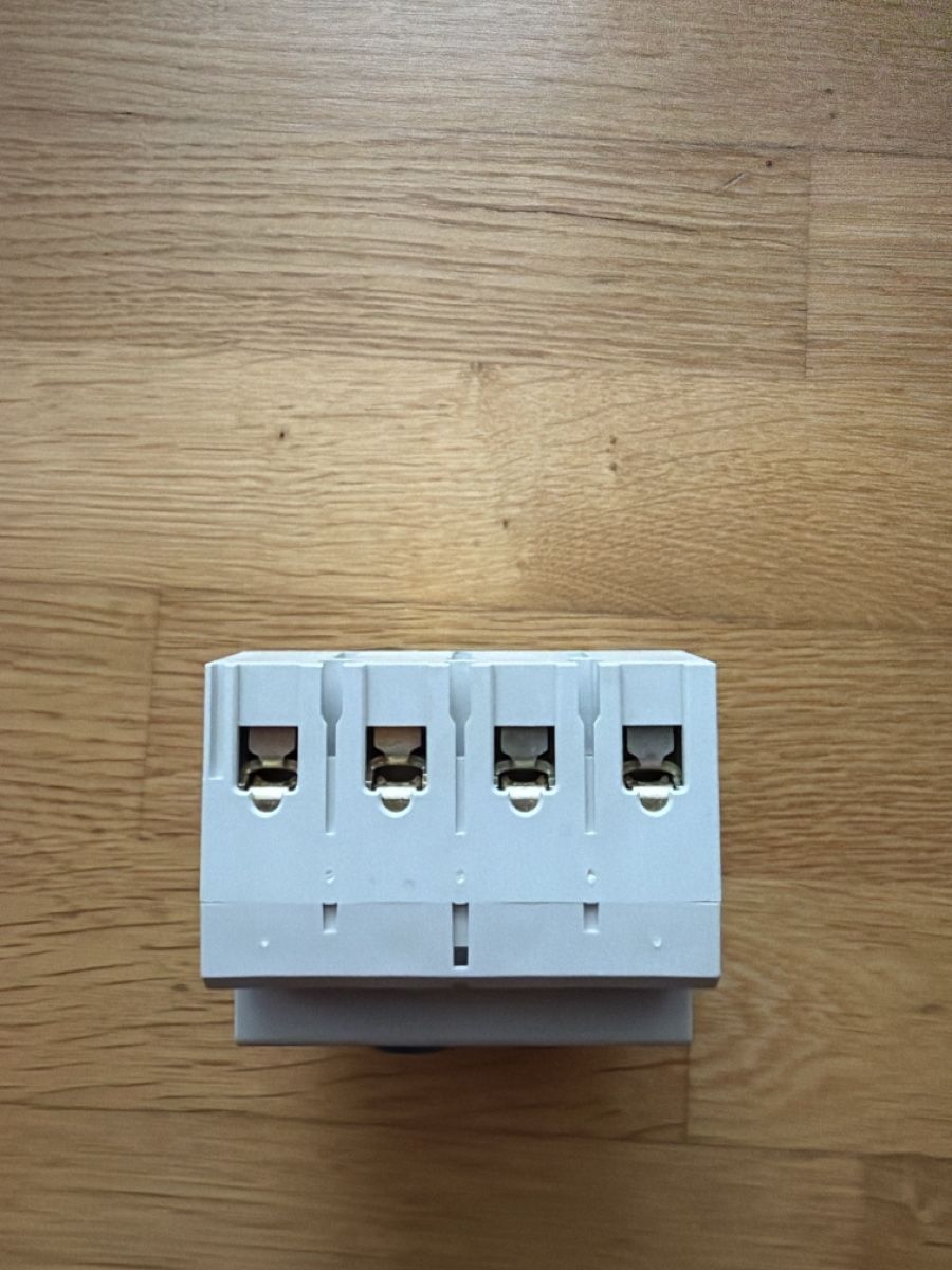 Hager Elektronikbauteile: FI Schutzschalter Hager 25A/30mA – Gebraucht aus Innertkirchen von Rockshox5 1