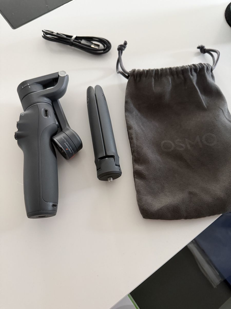 DJI Halterungen: DJI Osmo Mobile 6 – Gebraucht aus Hochdorf von LostEye