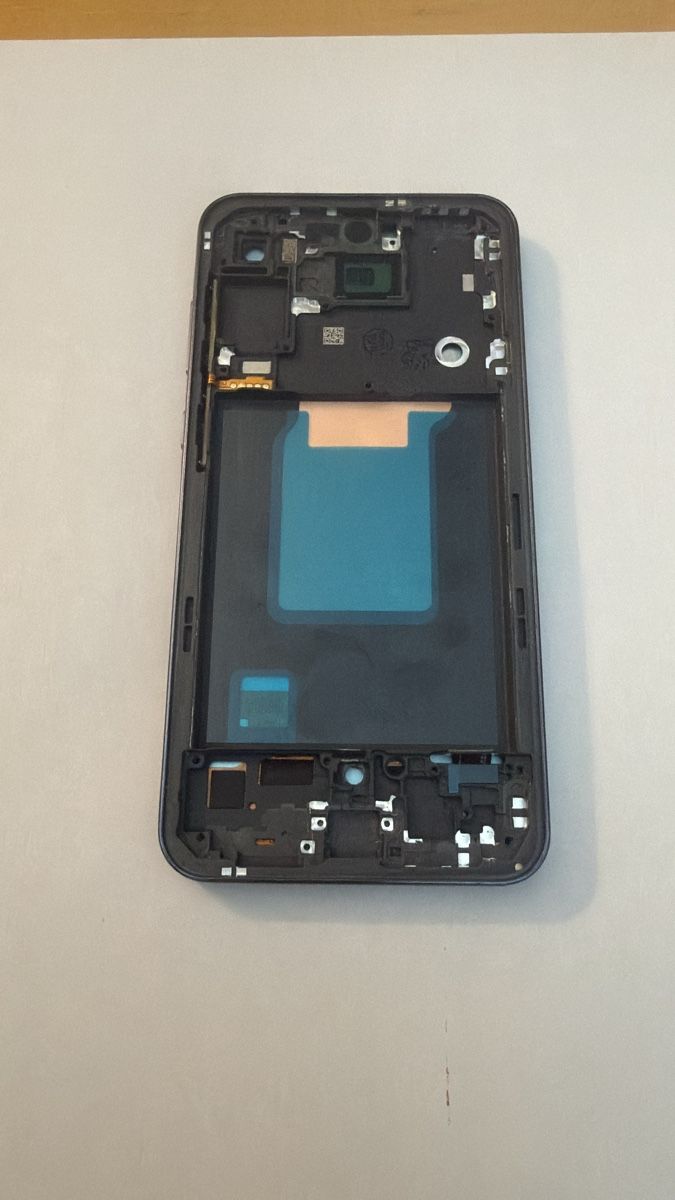 Samsung Telefoni cellulari / Smartphones: Display A 55  5G with frame – Nuovo e nell'imballaggio originale da Leukerbad venduto da mig_8bbp 2
