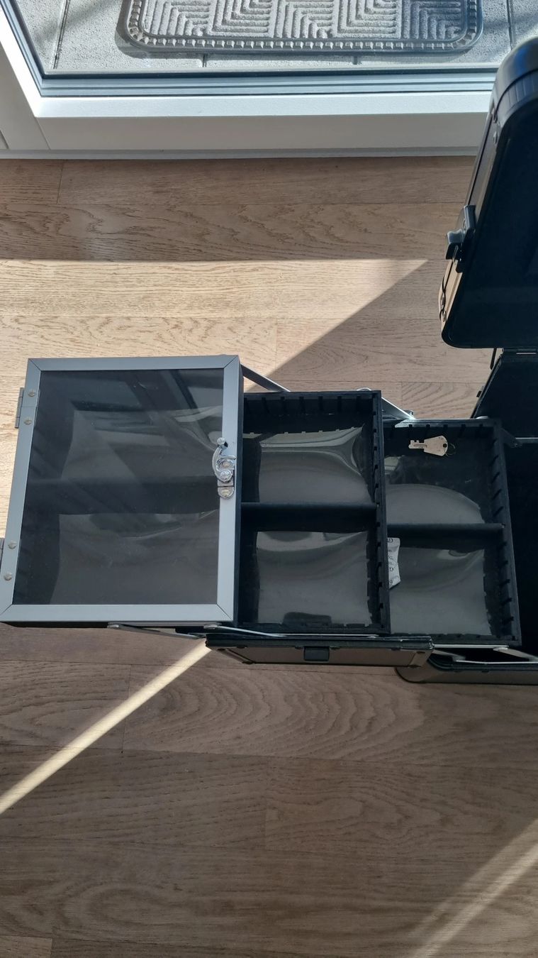 Valigie: Make up Koffer – Usato da Luzern venduto da Milena345 5