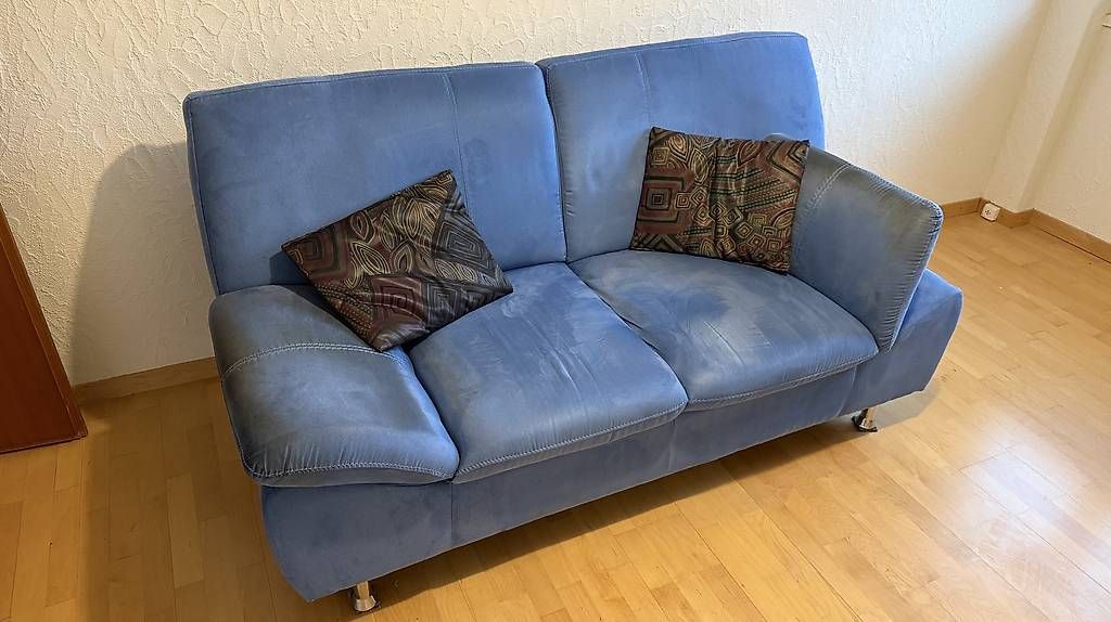 Sofas: 2er Sofa  – Gebraucht aus Hünenberg von ah0037 2