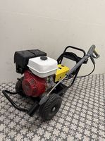Nettoyeur haute pression : 15l min Moteur Honda GX390