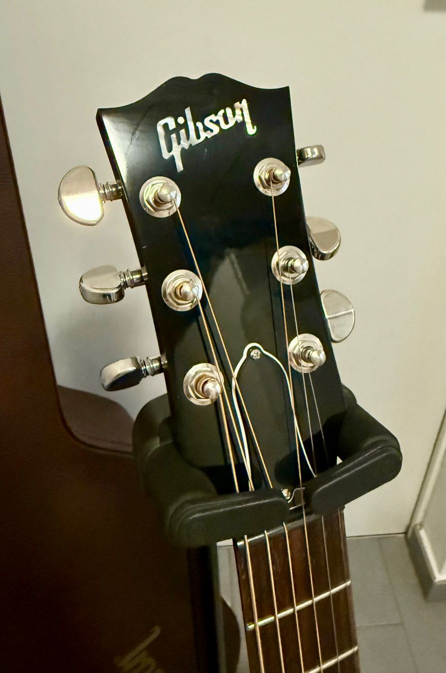 Gibson Strumenti musicali: Gibson J-45 Standard - Vintage Sunburst – Usato da St-Séverin venduto da L_M_ 4
