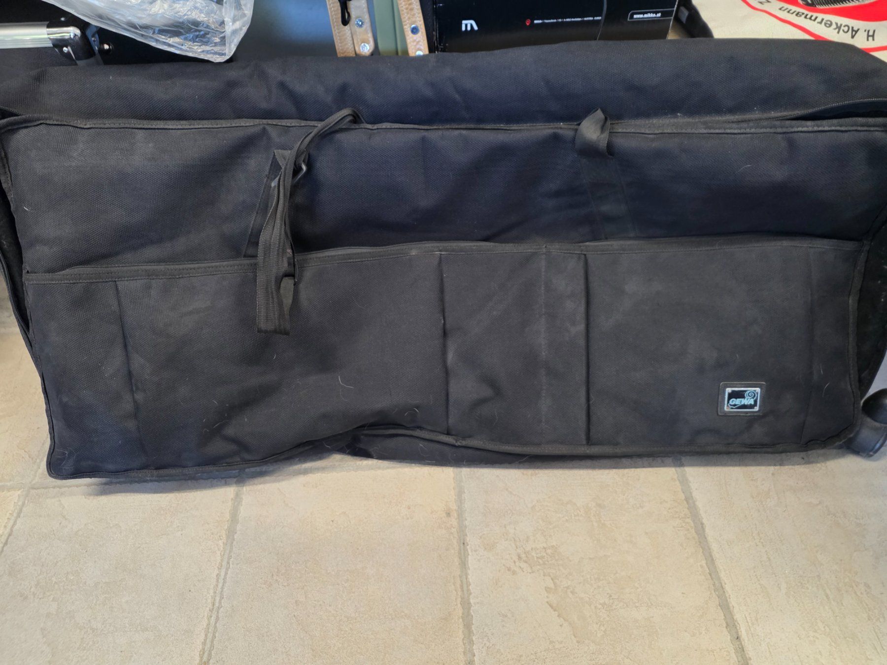 Roland Instruments de musique: Workstation Roland XP50 – D'occasion à Rotkreuz par Kellermusik 6