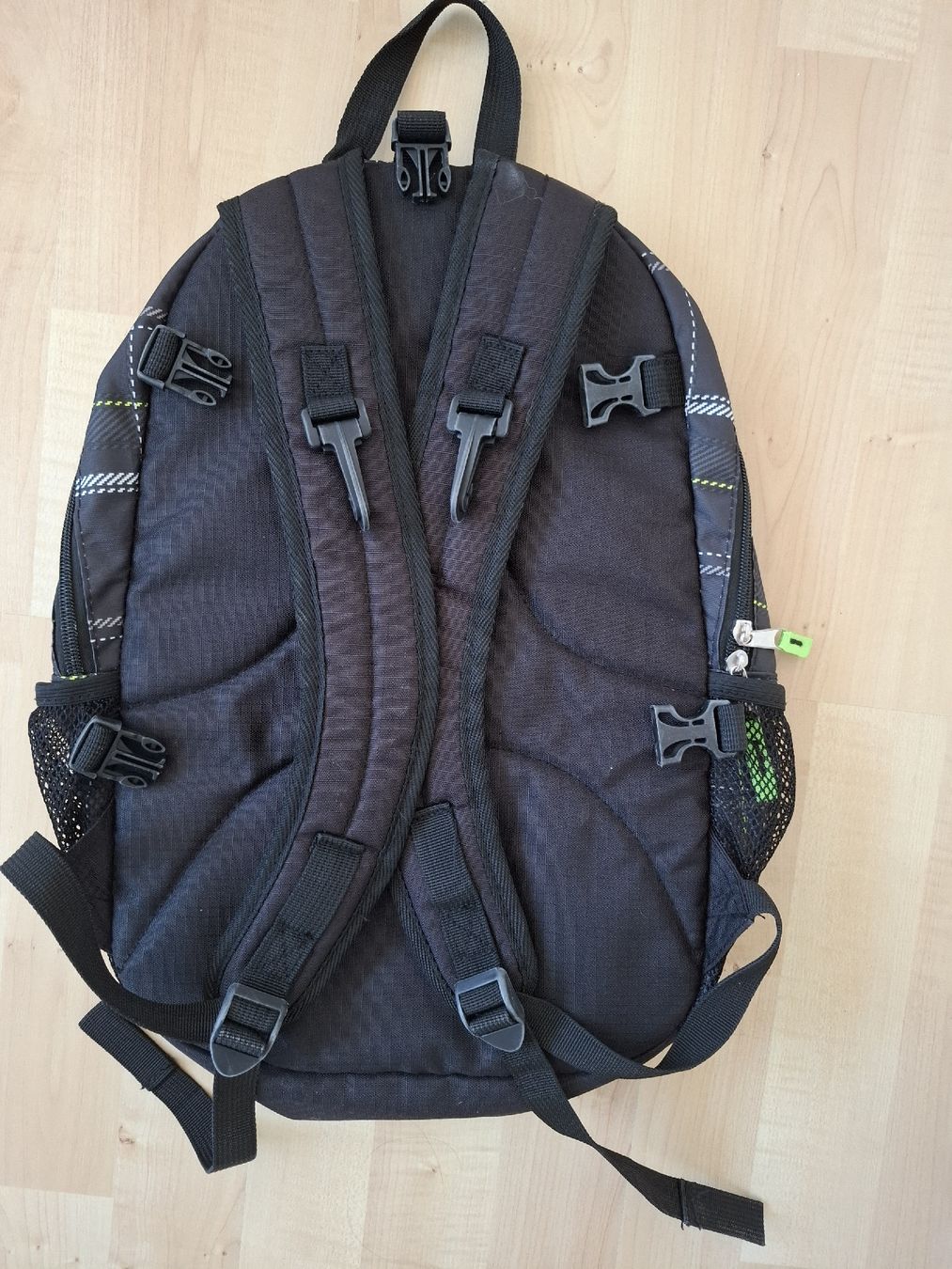 Zaini: Wander-oder Backpacker Rucksack, Versand auch möglich – Nuovo (secondo la descrizione) da Neuenhof venduto da summer_25 9