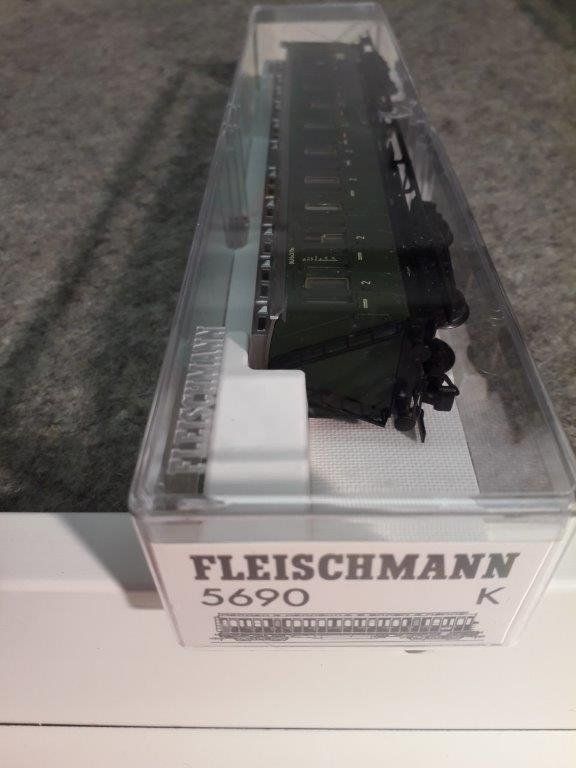 Fleischmann Trains électriques: Fleischmann 5690 – D'occasion à Büsingen par Flohminator 2
