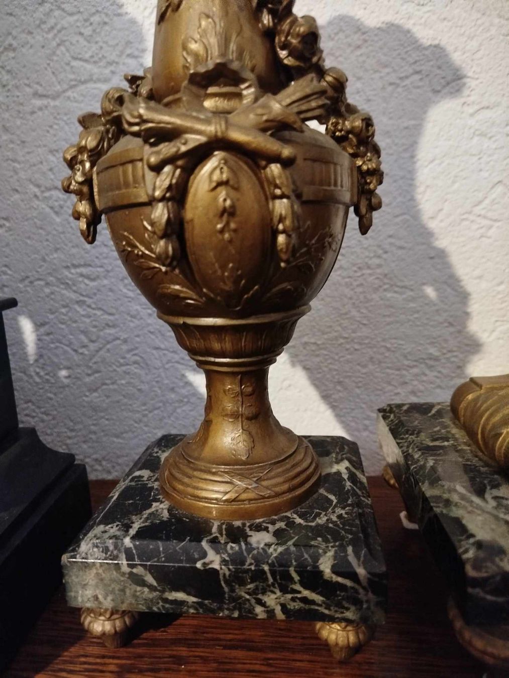 Orologi da terra & Orologi da parete: Garniture de cheminée (nr 2) – Usato da La Chaux de Fonds venduto da walterbor94 9