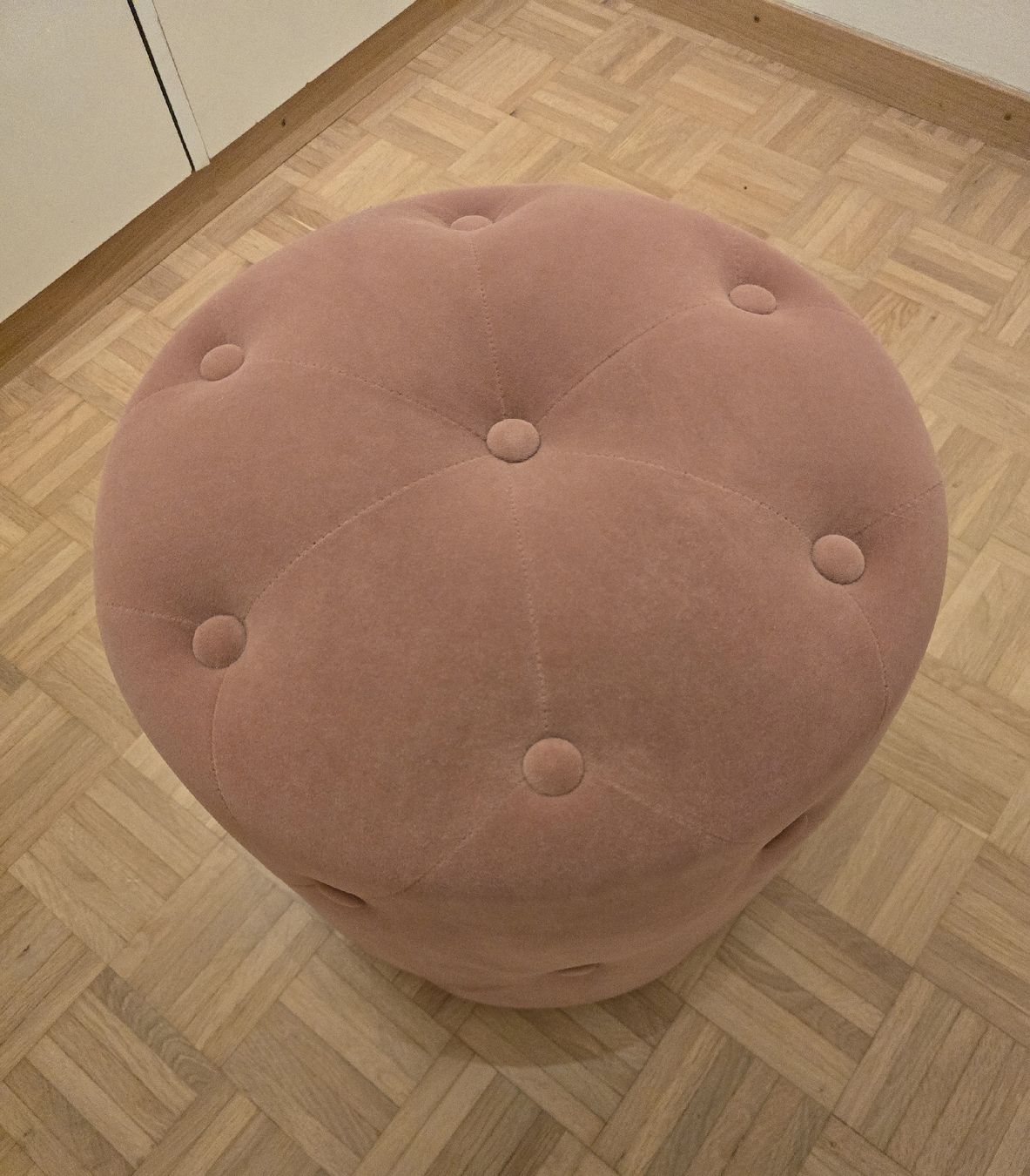 Hocker: Pouf velours rose pastel comme neuf – Neu (gemäss Beschreibung) aus Genève von cec_d6pg 1