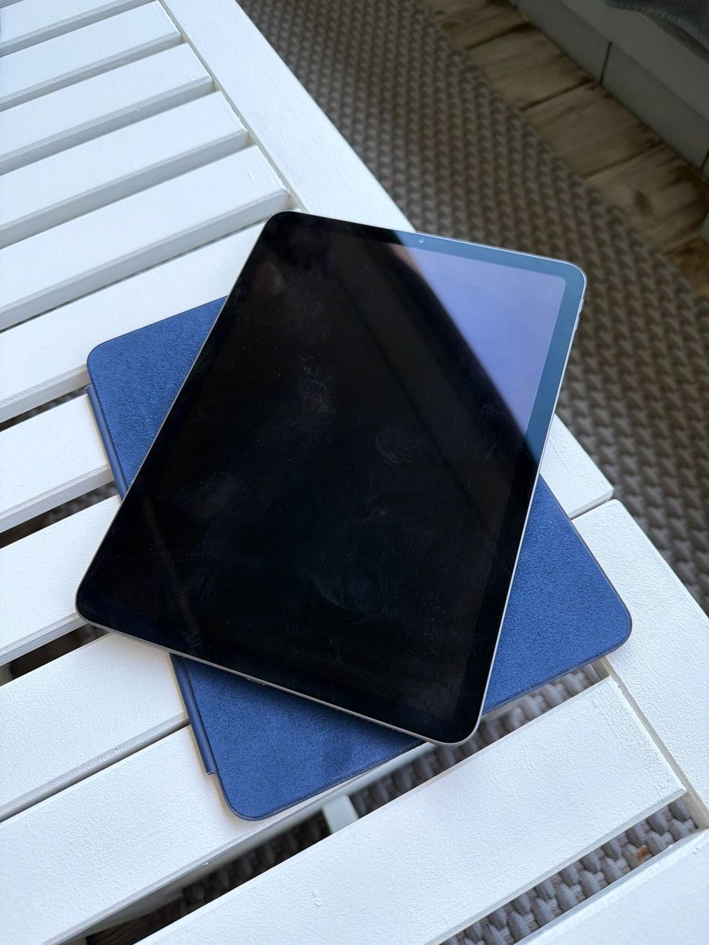 Apple Tablet PC: Apple iPad Air 4. Generation 64 GB Schwarz – Usato da Hilterfingen venduto da MeinEintrag2123 1