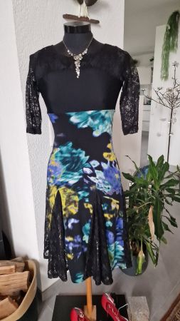 Spezielles Kleid / Tanzkleid Unikat