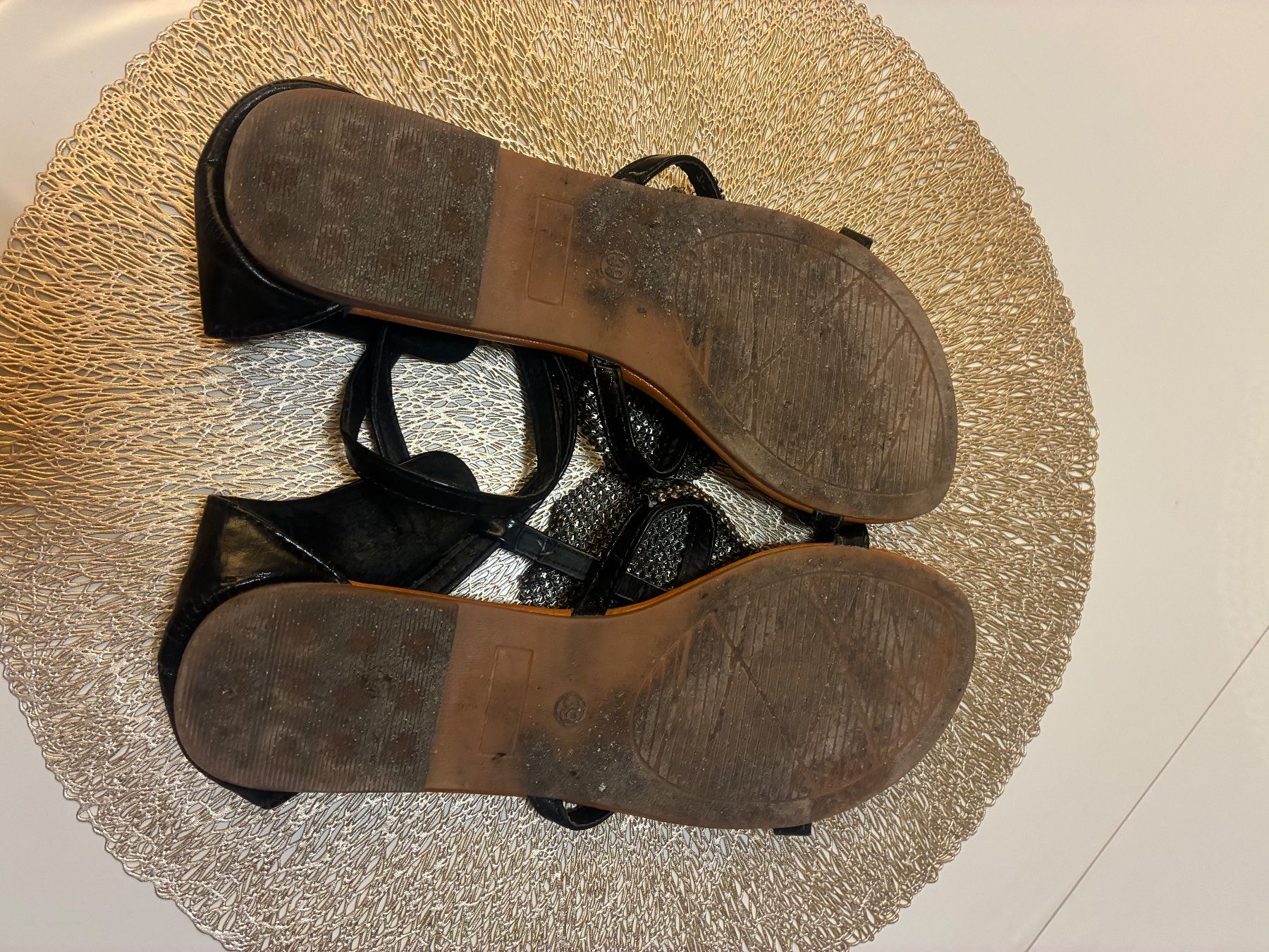 Scarpe da donna: Sandali neri con strass da donna, 39 usati – Usato da Zürich venduto da fra_8fn2 2