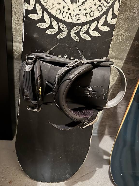 Board: Snowboard Nitro – Usato da Sursee venduto da Jaenuful 2