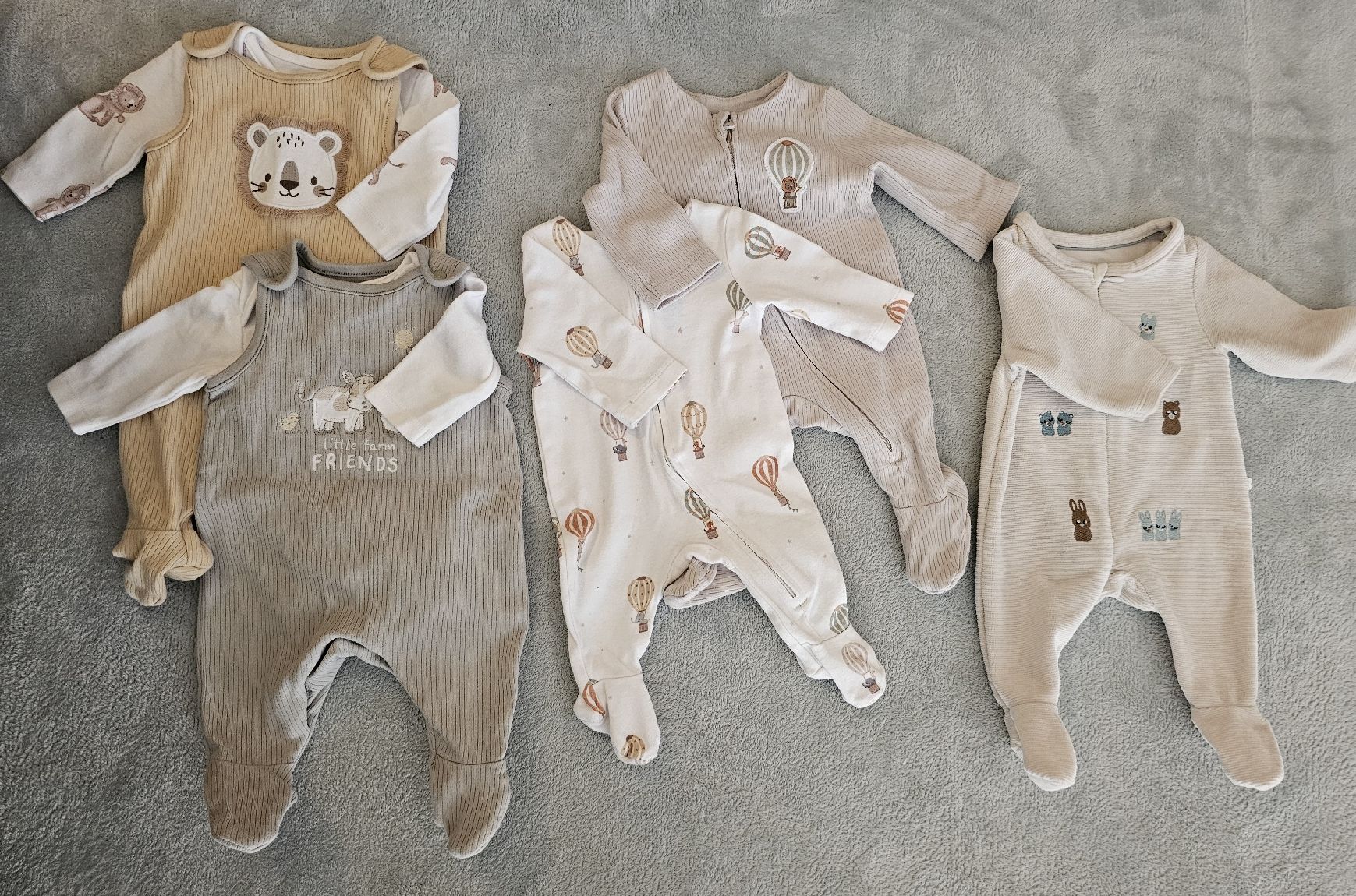 Ensembles coordonnés: Kleiderpaket newborn mit Basics – D'occasion à Volketswil par nki_k698 1
