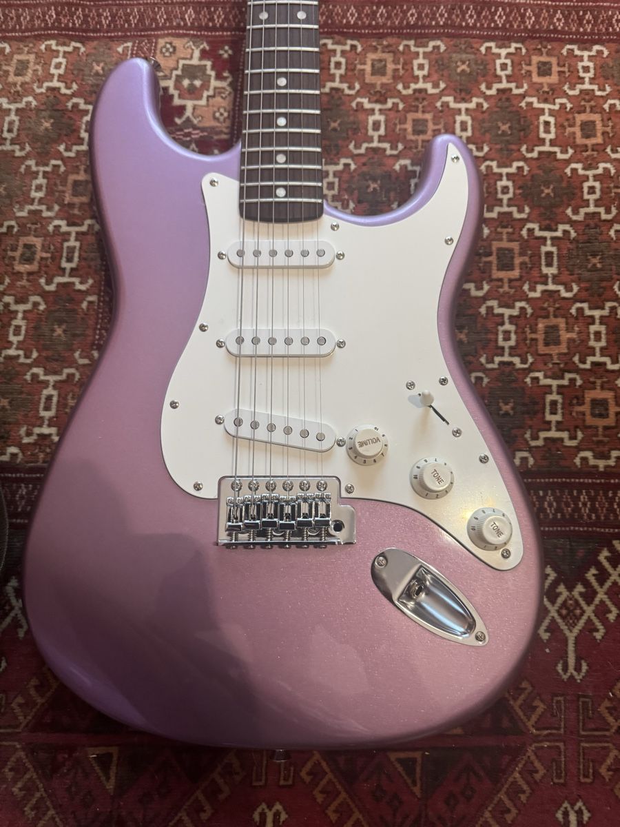 Squier Musikinstrumente: Squier by fender e-gitarre – Gebraucht aus Zunzgen von milesdavis76 2