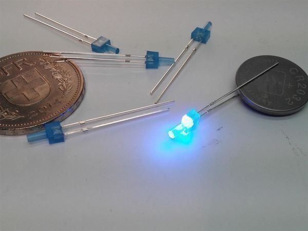 Componenti elettronici: Tower-LED 20 Stk. blau – Nuovo (secondo la descrizione) da Luzern venduto da Salefactory 1