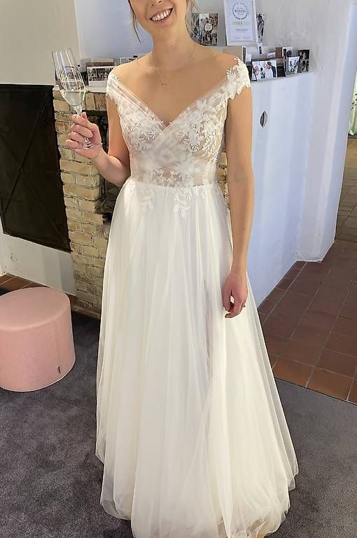 Vestiti: NEUES Sabe CLOUD Brautkleid – Nuovo e nell'imballaggio originale da Zürich venduto da eko_dd7d 1