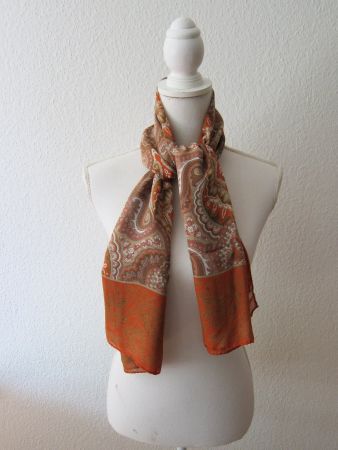 Schal in Seide mit Paisley Muster, Top Zustand!