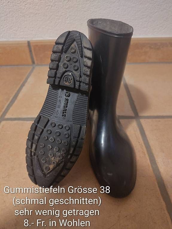 Scarpe da donna: Gummistiefeln Grösse 38 – Usato da Wohlen AG venduto da Miel12