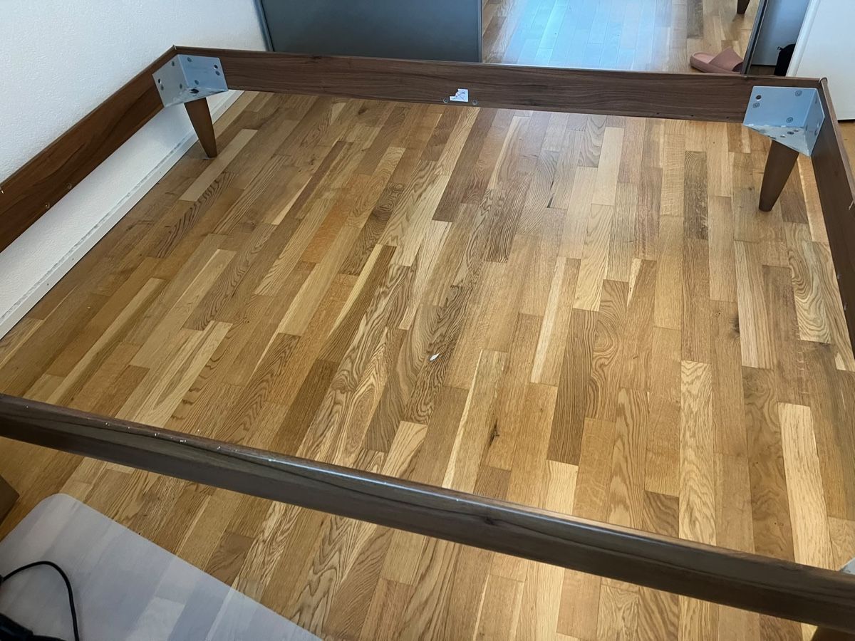 Hasena Letti: Hasena Bettgestell140 x 200 – Usato da Pfungen venduto da hansi09io 1