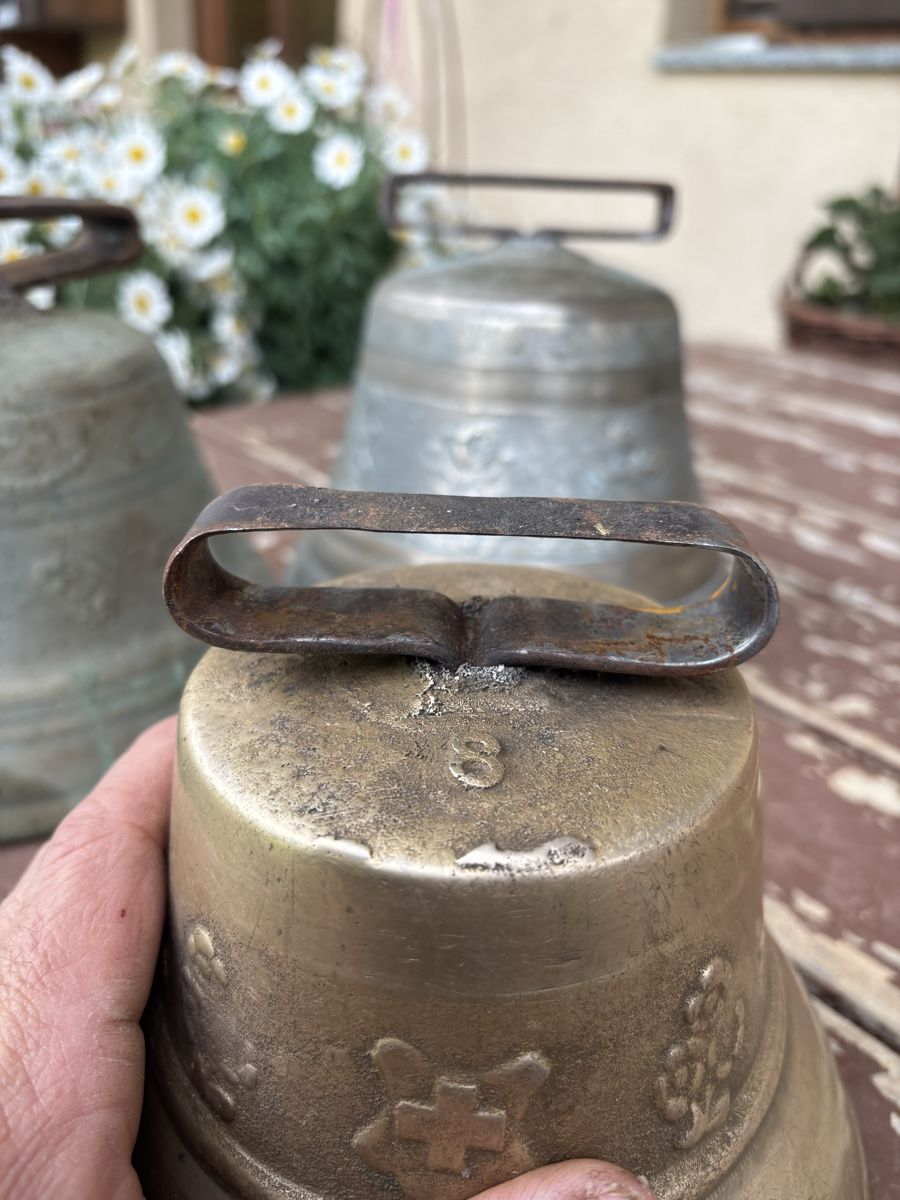 Campanacci mucche: 3 Kuhglocken – Usato da Schangnau venduto da Roseggli82 9