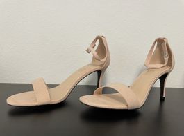 Elegante Nude High Heels Sandaletten – nur 1x getragen