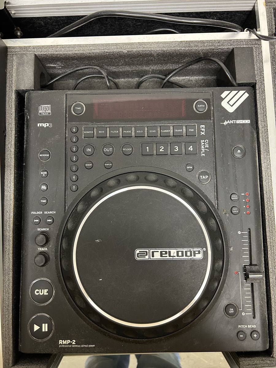 Reloop Mischpulte: DJ Set Beginner – Gebraucht aus Regensdorf von WetTowel42 1