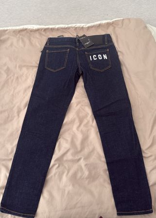 Dsquared2 Icon Jeans Modell S80LA0024 Grösse 40 neu