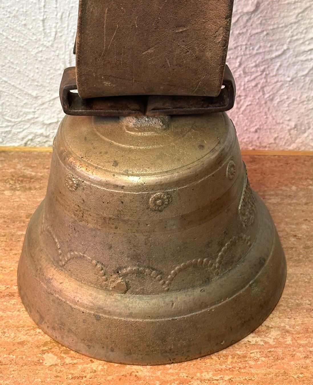 Campanacci mucche: Kuhglocke Saignelegier – Usato da Kandergrund venduto da honey-art_and_more 5