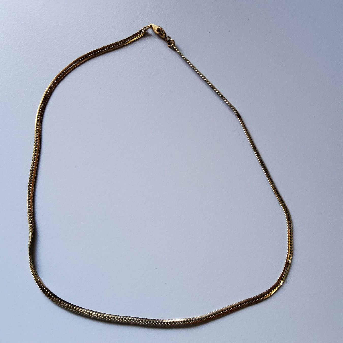 Catenine: Goldfarbige Halskette – Usato da Villnachern venduto da RicardoMary