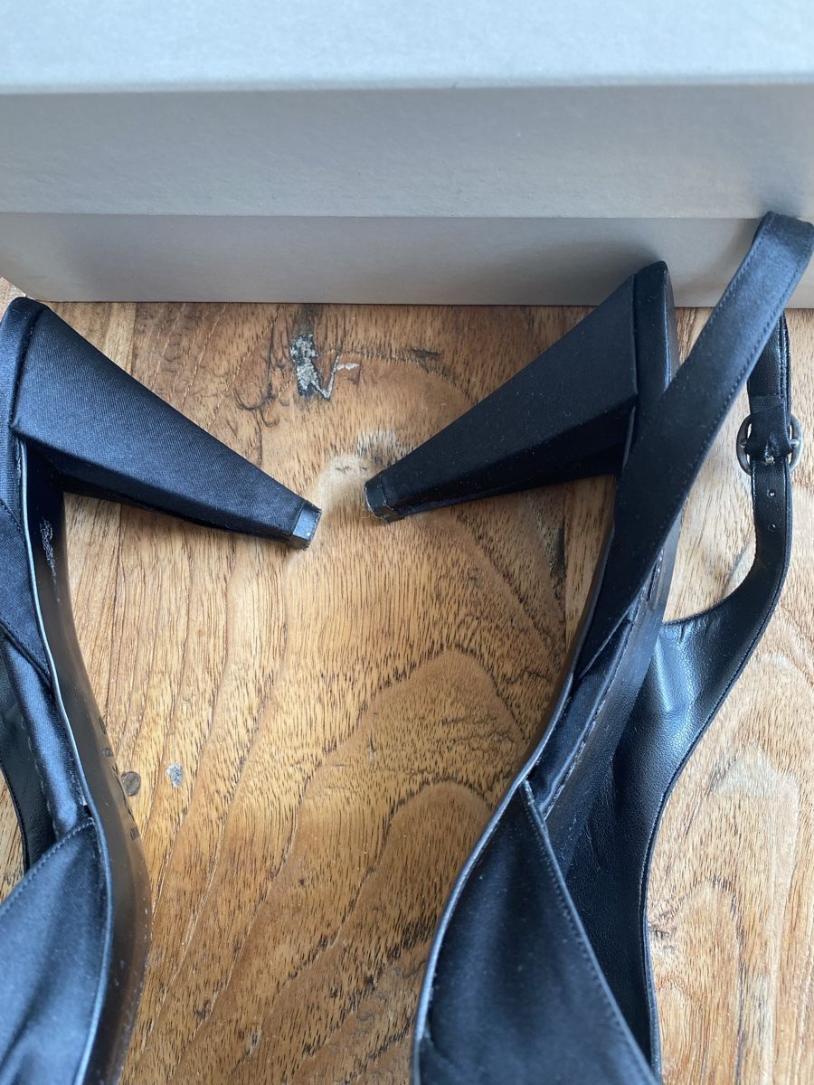 Navyboot Damenschuhe: Schuhe Kitten Heels Navyboot Gr.40 – Gebraucht aus Affoltern am Albis von Vsyra 3