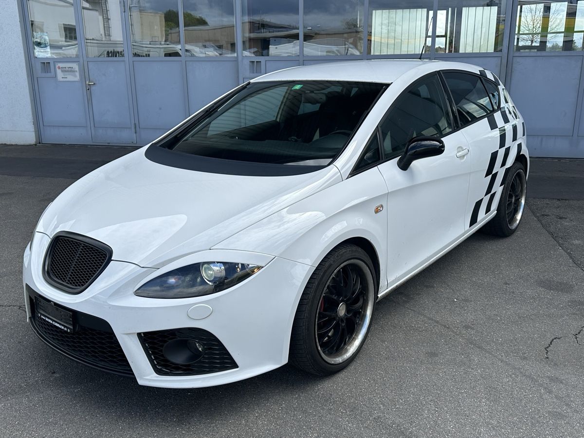 Seat Automobili: Seat Leon Cupra – Usato da Oetwil am See venduto da CarParts 1