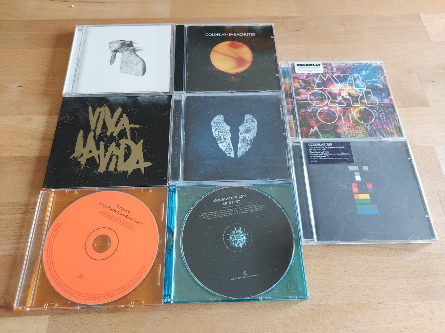 CDs: Beste 8 CDs von Coldplay >CD WIE NEU!!!! – Gebraucht aus Auenstein von serienjunkie