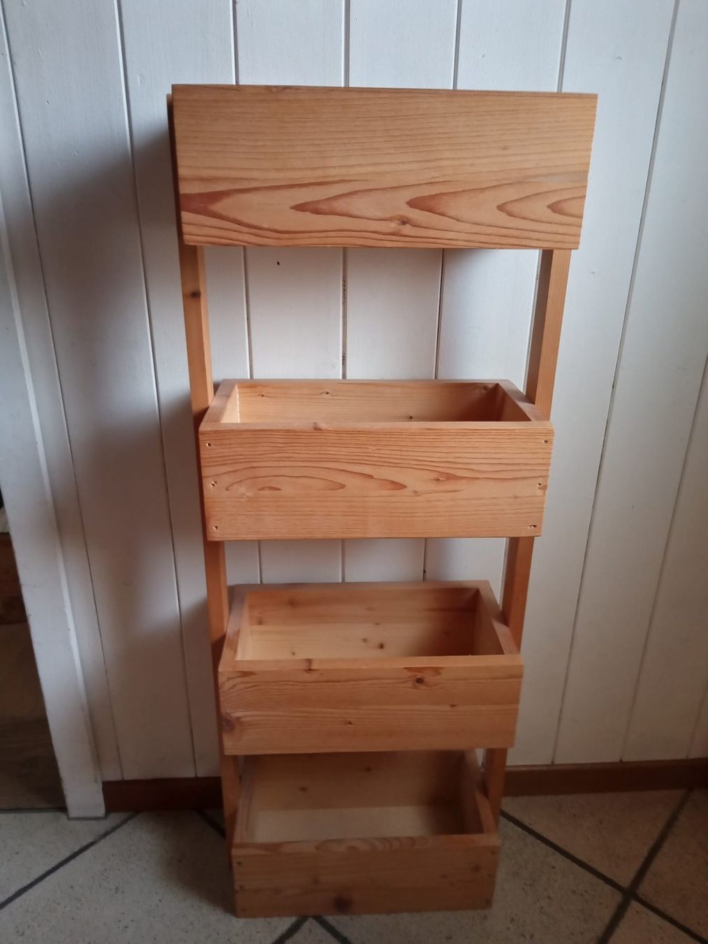 Scaffali: Holzregal – Usato da Haag (Rheintal) venduto da sch_2zy9