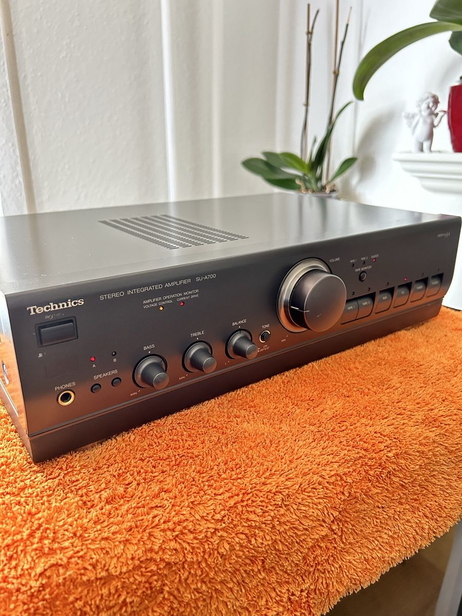 Technics Amplificatori: Technics SU-A700 Stereo Integrated Amplifier guter Zustand – Usato da Pratteln venduto da andi1977
