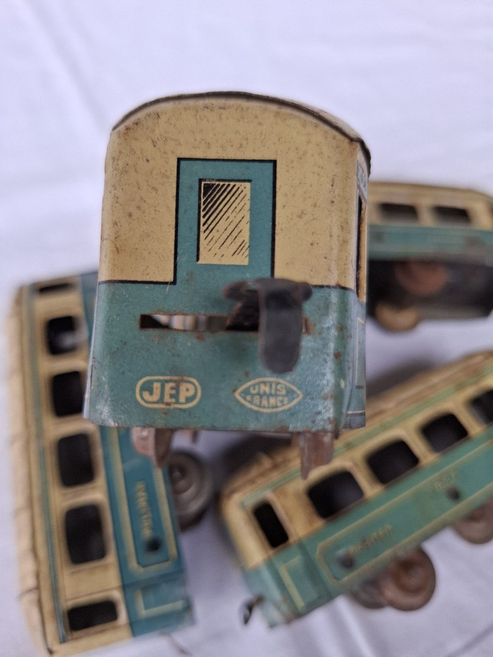 Modelleisenbahnen: JEP Pullman SNCF Blech Zugwaggons, 4 Stk – Gebraucht aus Sumiswald von kei_n5ll 2