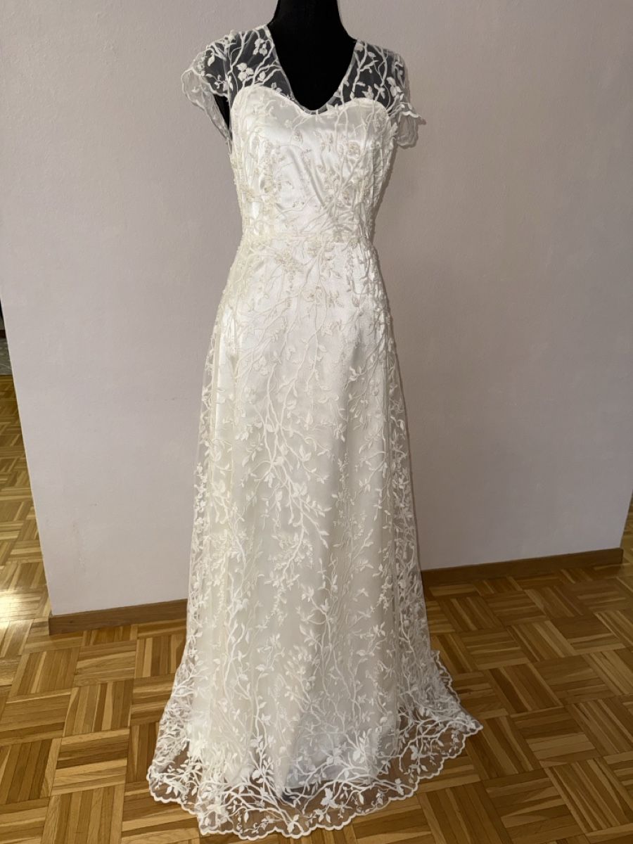 Kleider: Wunderschönes Brautkleid mit Spitze, Grösse 38 – Neu (gemäss Beschreibung) aus Seuzach von ade_7sjn