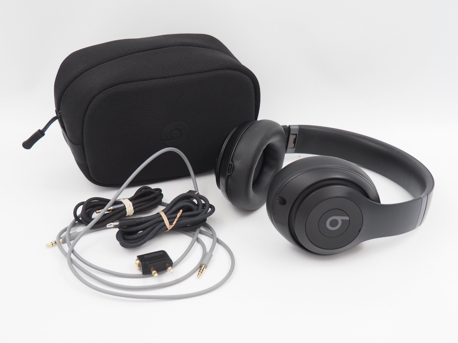 Beats Kopfhörer: BEATS Studio Pro Bluetooth Kopfhörer (26070604) – Gebraucht aus Zürich von fundsachenverkauf