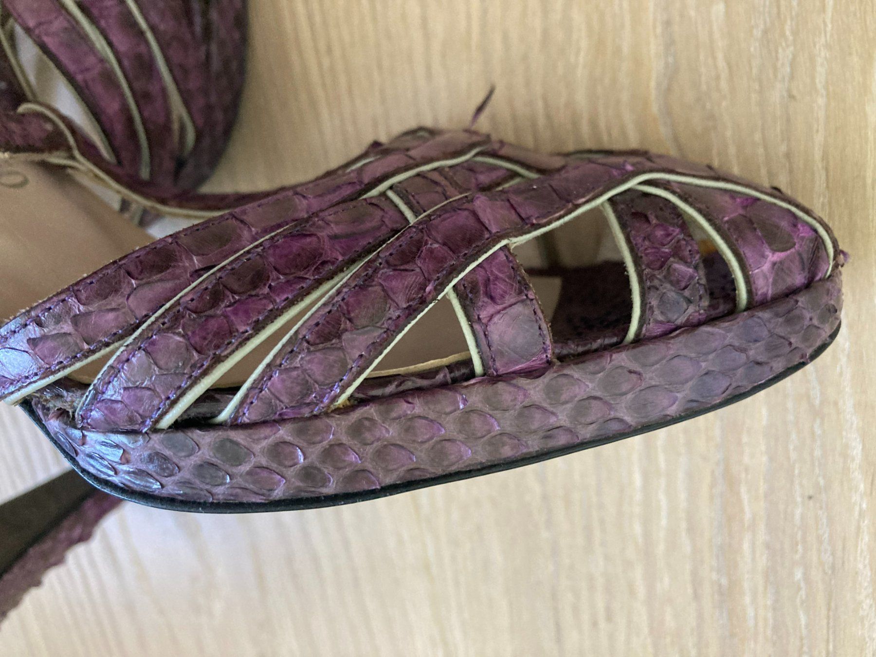 Scarpe da donna: Sandales originales en cuir 24.5 cm – Usato da Lausanne 26 venduto da anaxena 5